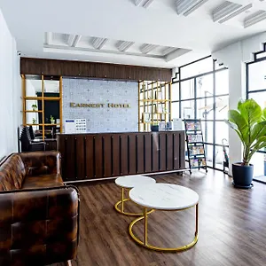 Earnest 3* George Town